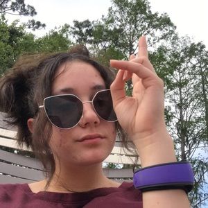 Meet your Posher, Dianna